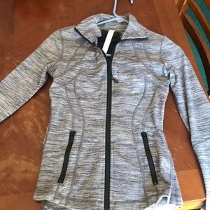 lululemon define jacket;worn 2x;like brand new